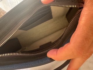 Gucci bandolera GG Supreme negra hombre