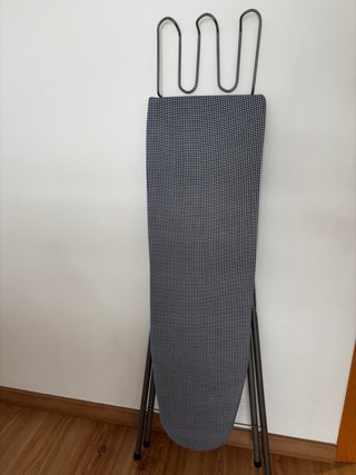 Tabla de planchar plegable
