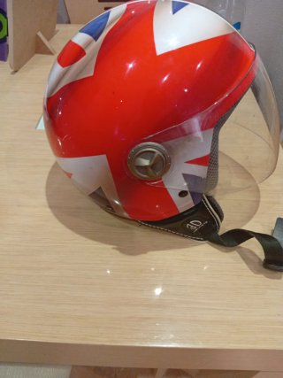 Casco Moto Infantil Rojo con Visera