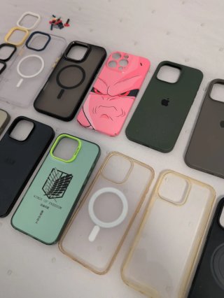 Confezione di 11 custodie per iPhone 16 Pro Max