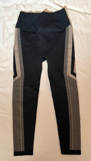 Mallas Oysho Negras y Beige Talla S