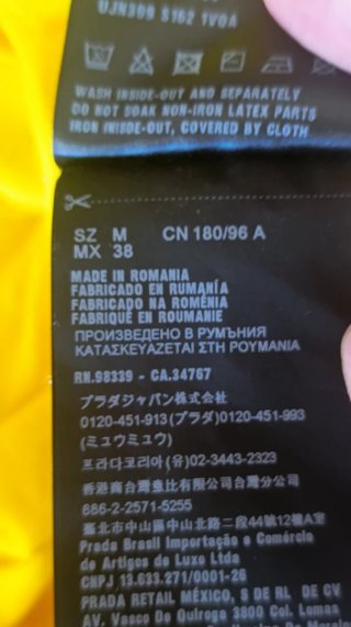 Camiseta Prada Amarilla Rayos