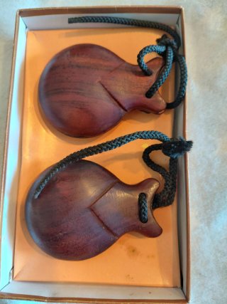 Castañuelas Lucero Tena