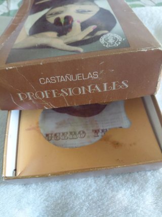 Castañuelas Lucero Tena