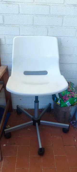 Silla de escritorio giratoria