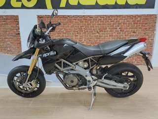 Aprilia Dorsoduro 750