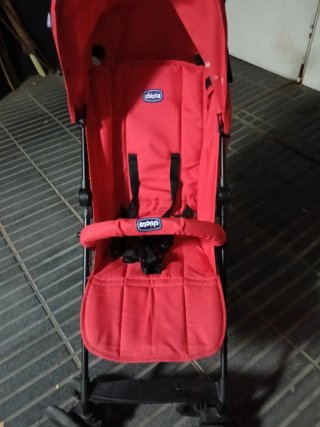 Silla de paseo Chicco roja plegable