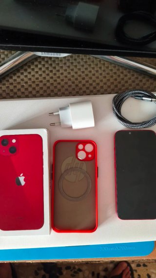 iPhone 13 Rosso