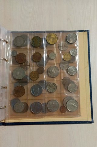 Album monete mondo miste oltre 1.5 kg