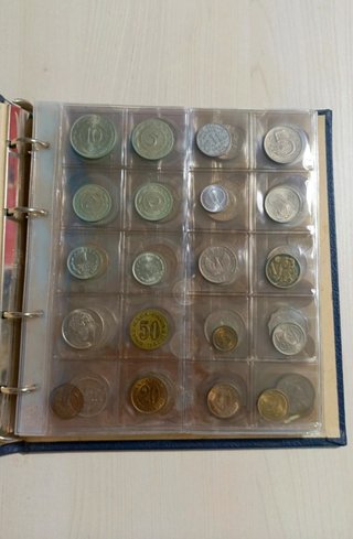 Album monete mondo miste oltre 1.5 kg