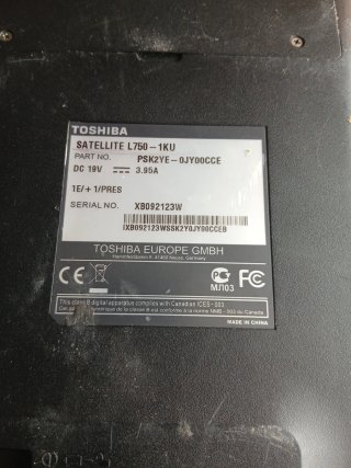 Ordenador portátil Toshiba  inter  core i5 8 d ram