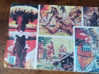 Álbum de cromos Soldados Siglo XX