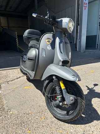 Scomadi 125cc Gris Scooter