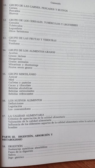 Libro " Alimentación". Nunca usado.