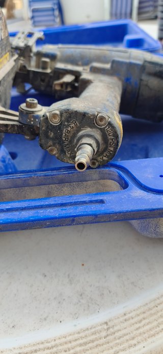 Pistola Neumática Clavos