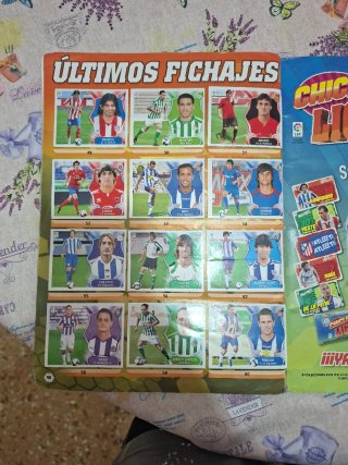 Álbum Liga Este 2008/09 Panini Completo Básicos