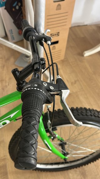 Bicicleta B-PRO 24’