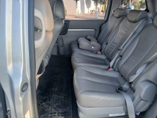 KIA Carnival 2010