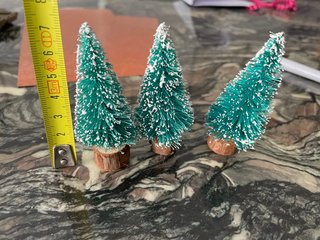 3 Árboles nevados para maquetas de tren
