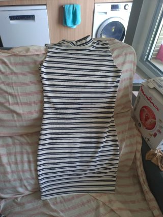 Varios vestidos. Vendo a 10€ cada uno