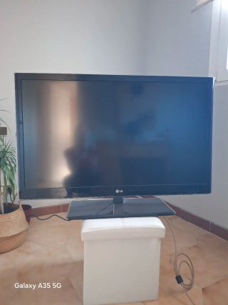 Televisor LG LW5500 Negro.
