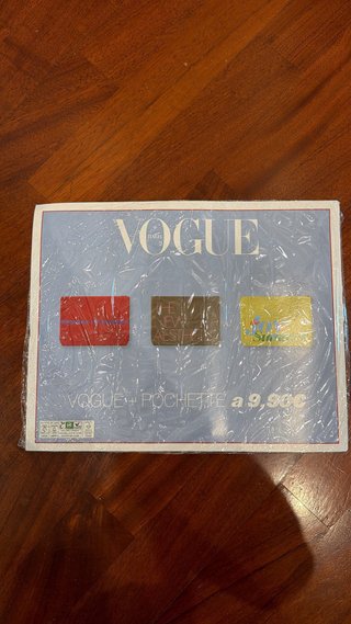 Pochette Vogue 2026 Gialla