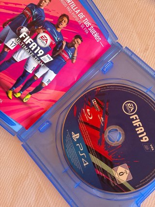 PS4 Juegos: Rocket League y FIFA 19