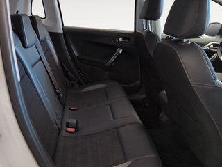 Peugeot 2008 PureTech 110 S&S Allure 81 kW (110 CV)