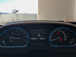 Peugeot 2008 PureTech 110 S&S Allure 81 kW (110 CV)