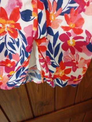 Vestido Naf Naf estampado floral