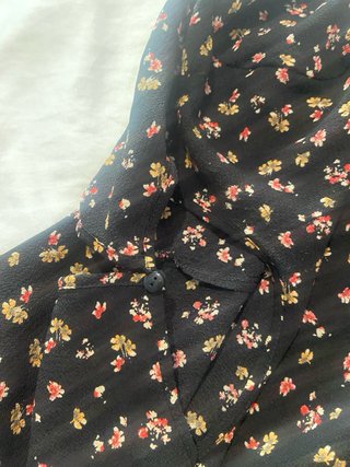 Blusa estampada floral manga larga