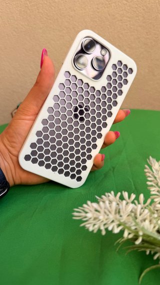 Capa 14 Pro Max Impressão 3D
