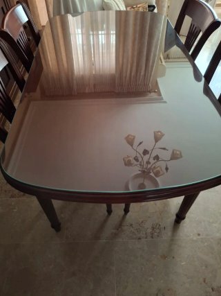 Mesa comedor extensible + 4 sillas