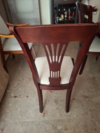Mesa comedor extensible + 4 sillas