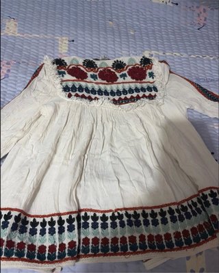 Blusa bordada blanca