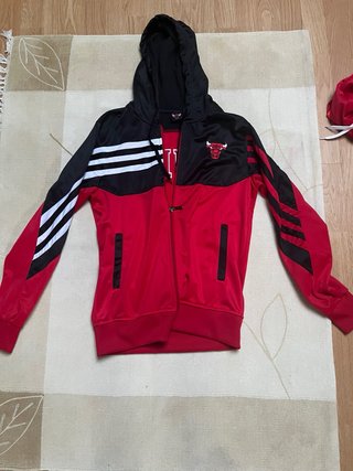 Chaqueta Chicago Bulls Roja y Negra