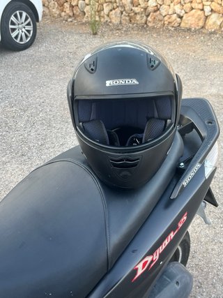 Honda Dylan 125 Scooter Negra