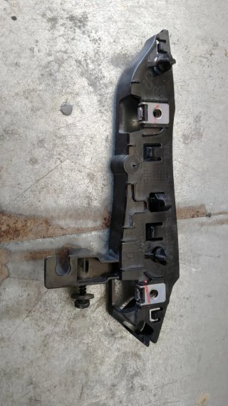 Soporte Paragolpes Dcho Peugeot 3008/5008