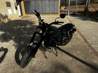 Moto Brixton 125 Negra cromwell
