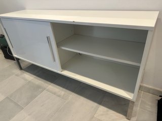Mueble recibidor y espejo