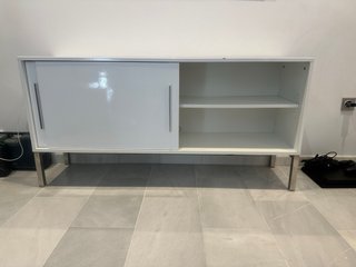 Mueble recibidor y espejo