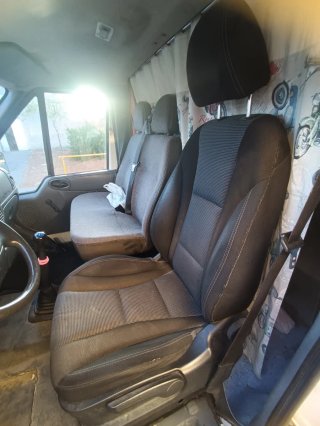 Ford Transit 2000