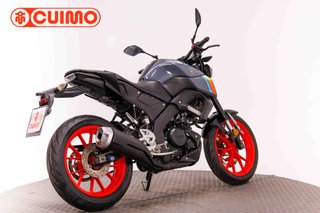 YAMAHA MT 125