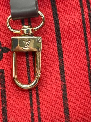 Bolso de lona recubierta.