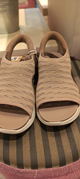 Sandalias Skechers Slip-Ins