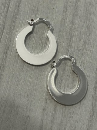 Orecchini cerchio piatto argento 925