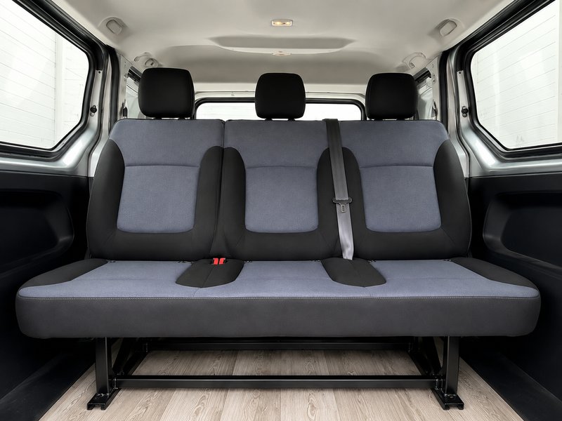Se venden asientos centrales de: Opel Vivaro 2018 - foto 1