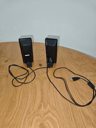 Altavoces Logitech V10 Portátiles