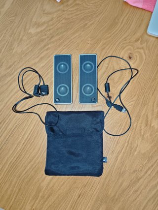 Altavoces Logitech V10 Portátiles