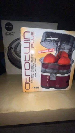 Exprimidor de cítricos doble cabeza Xsquo